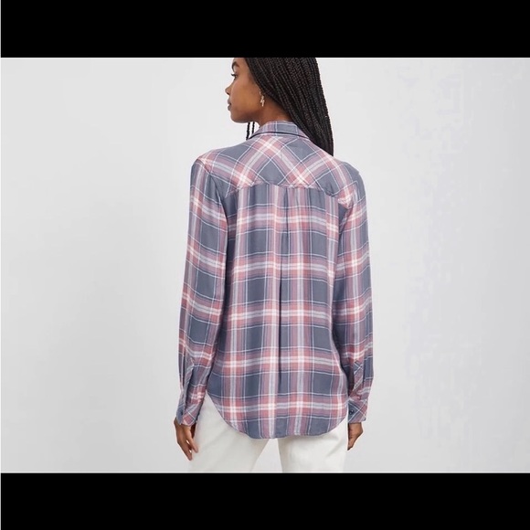 Rails Hunter Classic Button Down Top in Slate Rose White - Picture 2 of 13